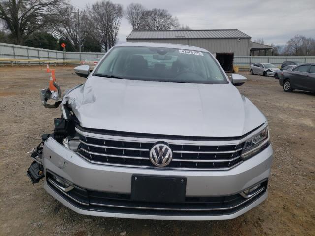 2017 VOLKSWAGEN PASSAT SEL - 1VWCT7A30HC021122