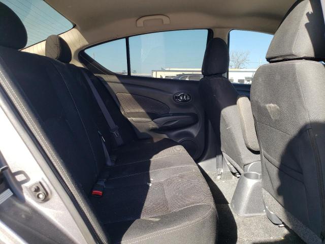 2018 NISSAN VERSA S 3N1CN7AP7JL885209