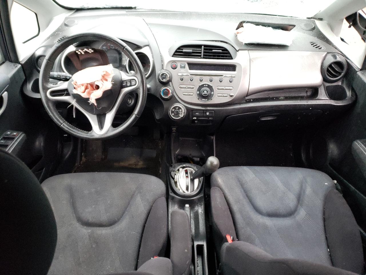 2010 Honda Fit - Image 8