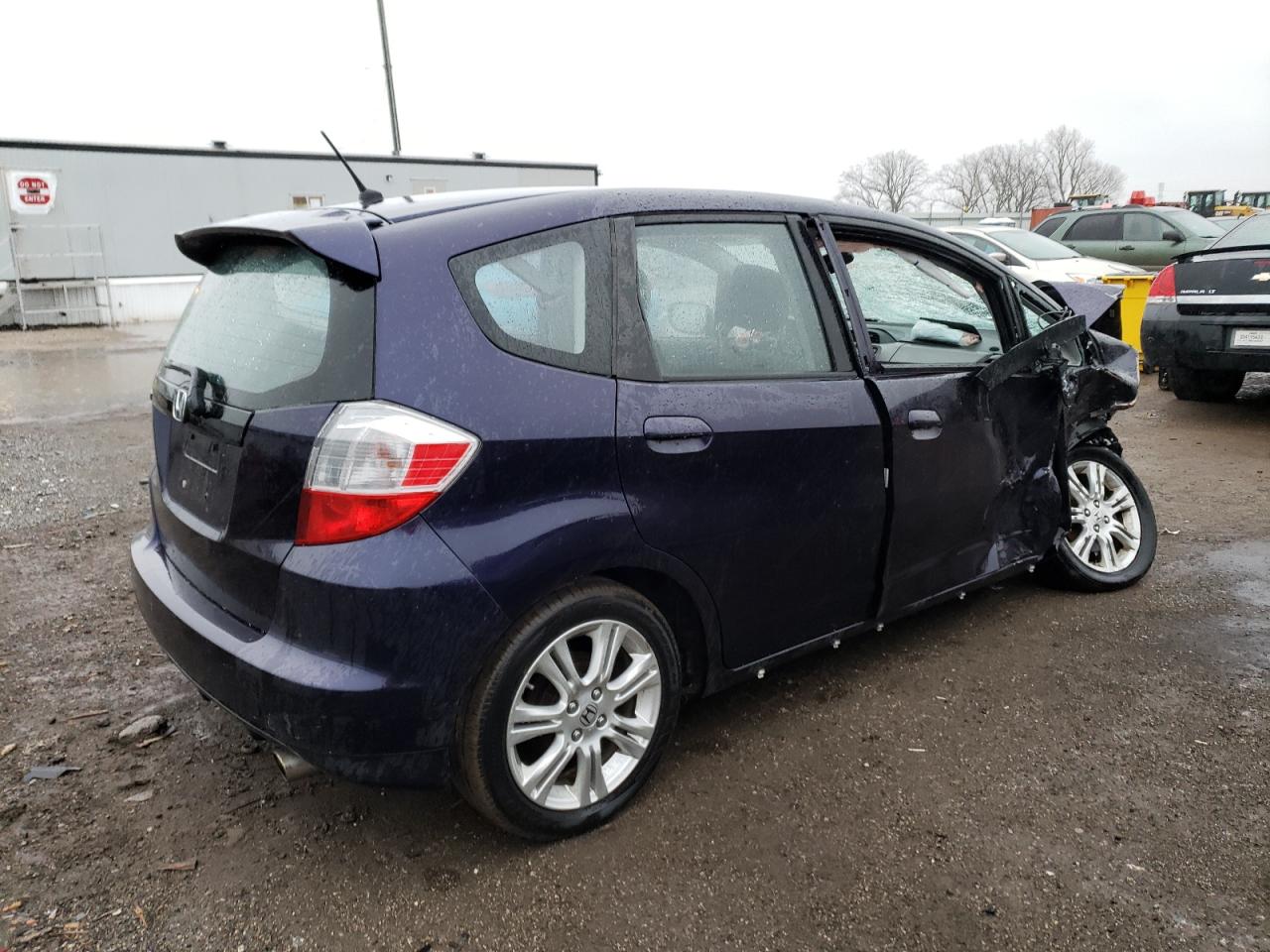 2010 Honda Fit - Image 3