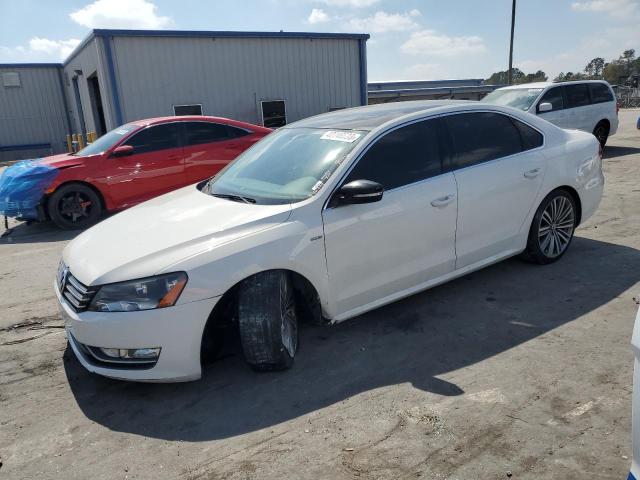 2015 VOLKSWAGEN PASSAT SE - 1VWBS7A30FC020824