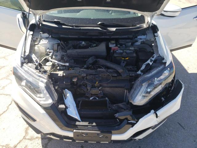 2018 NISSAN ROGUE S KNMAT2MT3JP609622