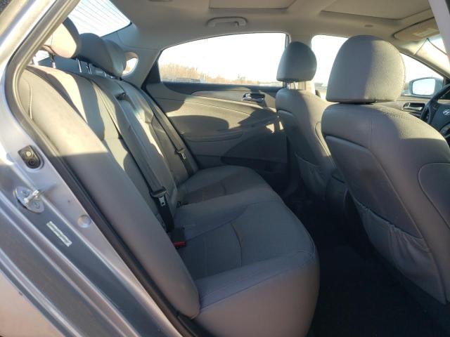 2015 HYUNDAI SONATA HYB - KMHEC4A47FA129695