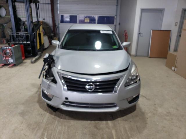 2014 Nissan Altima - Image 5