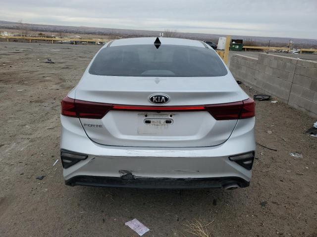 3KPF24AD5KE138222 KIA FORTE FE