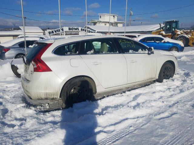 2015 VOLVO V60 PREMIE - YV1612SB9F1188421