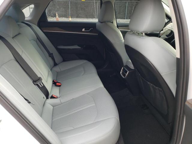 5XXG34J26MG041721 KIA K5