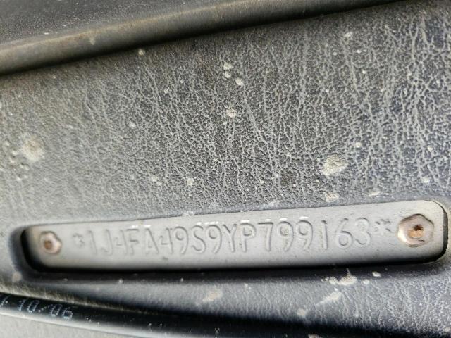 1J4FA49S9YP799163 Jeep Wrangler / Tj Sport