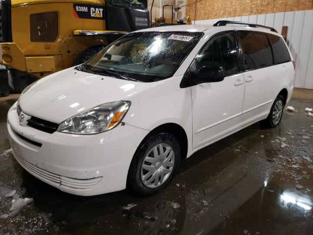 2004 Toyota Sienna CE