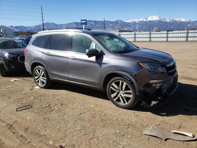 2017 HONDA PILOT TOUR - 5FNYF6H99HB042879