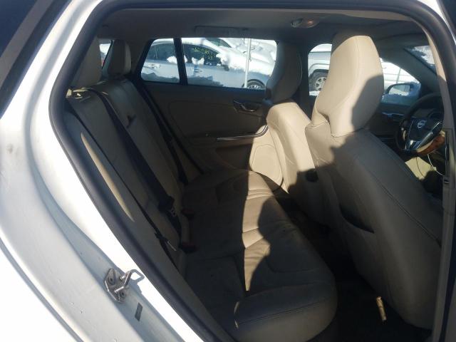 2015 VOLVO V60 PREMIE - YV1612SB9F1188421