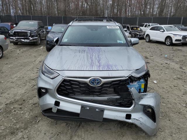 2021 TOYOTA HIGHLANDER 5TDHBRCH3MS526466