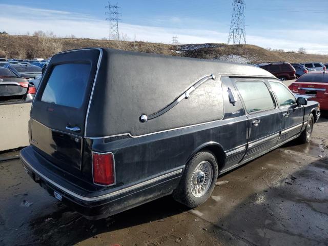1LNLM81W1TY663176 Lincoln TOWNCAR
