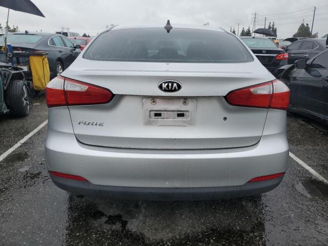 KNAFK4A68E5191009 KIA FORTE LX