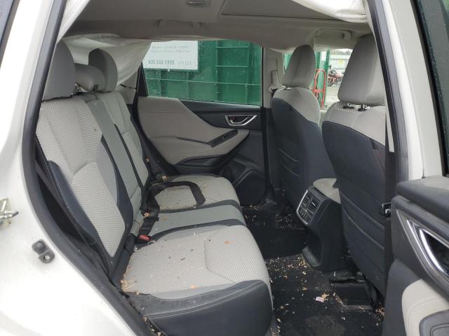 JF2SKAGC1KH487403 Subaru Forester Premium