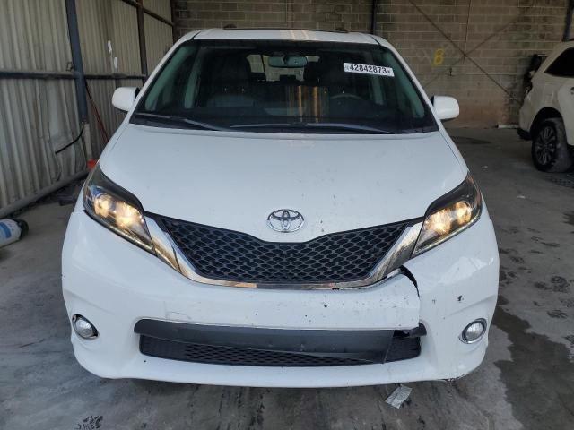 2017 TOYOTA SIENNA SE 5TDXZ3DCXHS832965