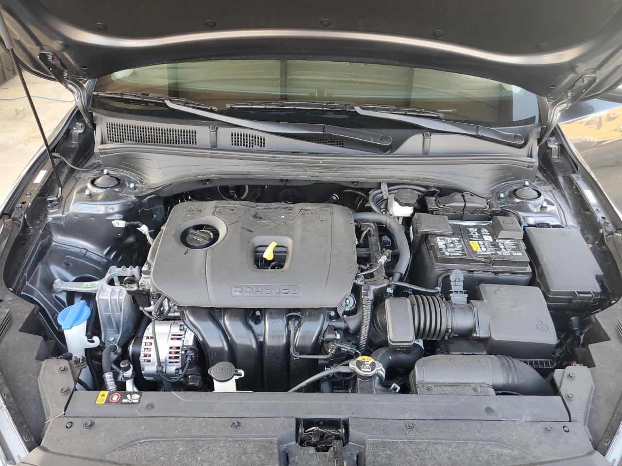 2023 Kia Forte - Image 11