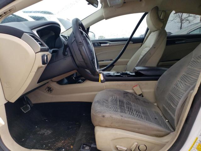 3FA6P0HD7GR216747 Ford FUSION SE