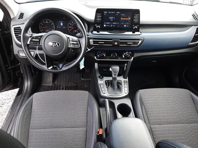 KNDEUCAA3M7042968 KIA SELTOS S