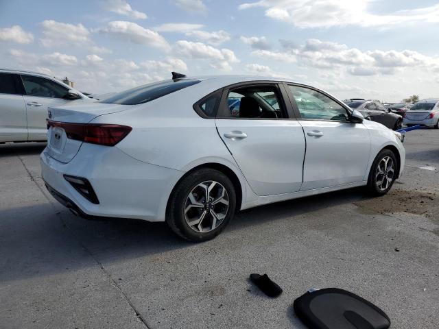 3KPF24AD5ME337077 KIA FORTE FE