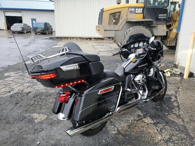 2017 HARLEY-DAVIDSON FLHTK ULTR - 1HD1KED19HB657585