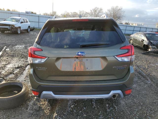 JF2SKARC8NH525596 Subaru Forester Touring