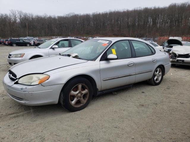 2001 Ford Taurus SE