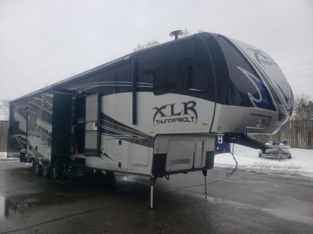 Salvage cars for sale from Copart Ham Lake, MN: 2014 Wildwood Thunderbol