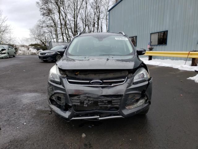 1FMCU9J9XFUA50047 Ford Escape Titanium