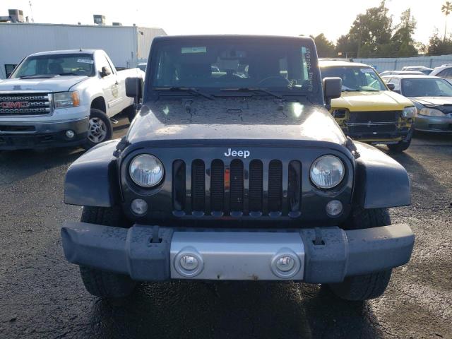 1C4BJWEG0EL117128 Jeep Wrangler Unlimited Sahara
