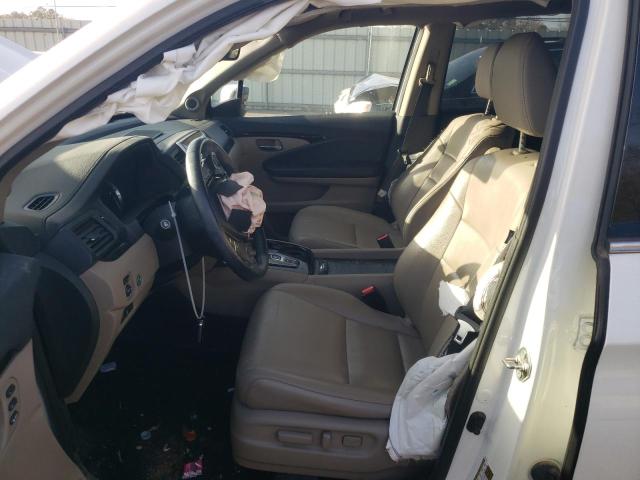 2017 HONDA PILOT TOUR 5FNYF5H90HB003673