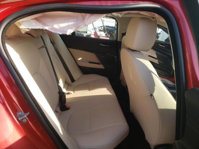 2018 JAGUAR XE PREMIUM SAJAD4FX0JCP28729