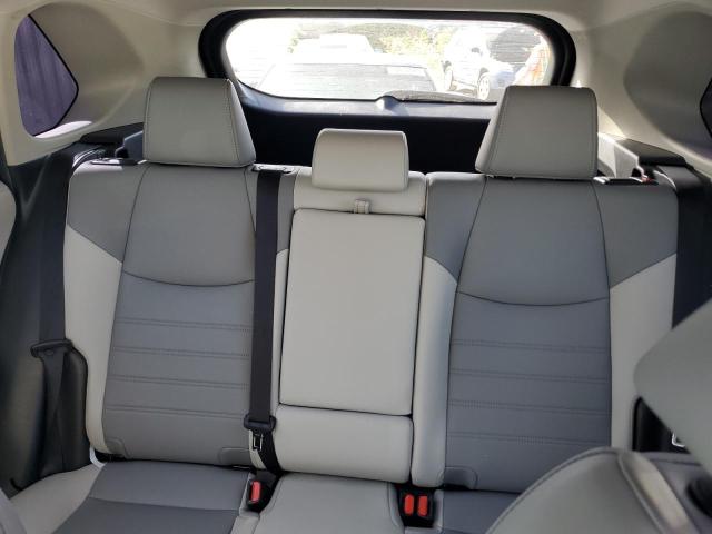 2019 TOYOTA RAV4 XLE P 2T3C1RFV8KW023543