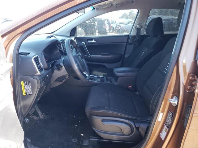 KNDPMCAC2J7427086 KIA Sportage Lx