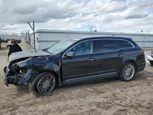 2013 Lincoln MKT 