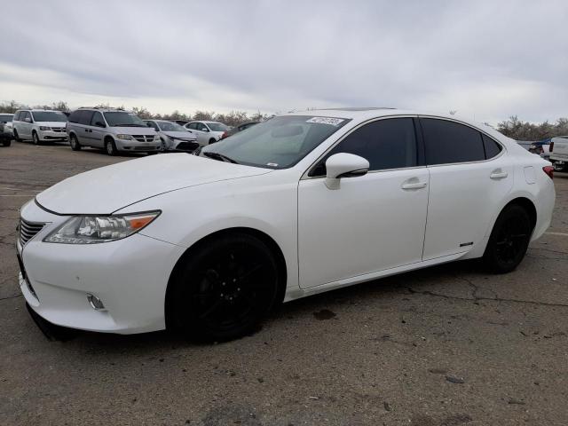 2015 Lexus ES 300h 