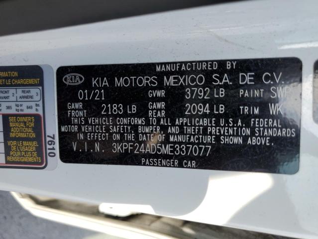 3KPF24AD5ME337077 KIA FORTE FE