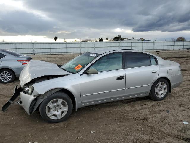 2002 Nissan Altima Base