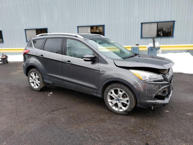 1FMCU9J9XFUA50047 Ford Escape Titanium