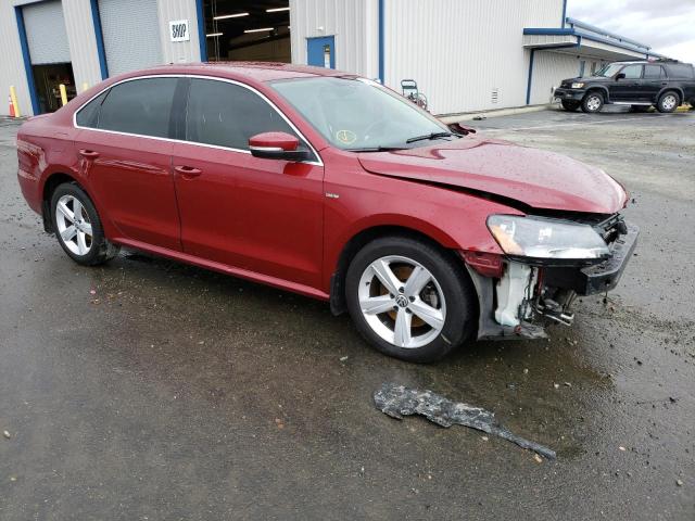 2015 VOLKSWAGEN PASSAT S - 1VWAT7A31FC106118