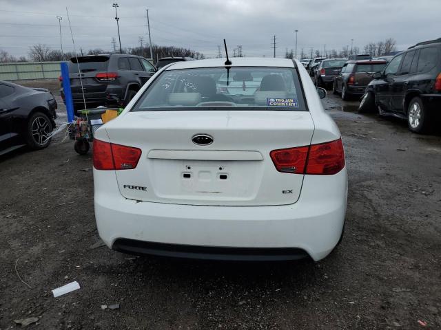 KNAFU4A25A5158938 KIA FORTE EX