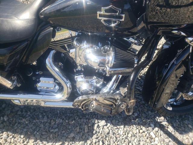 2016 HARLEY-DAVIDSON FLTRXS ROA 1HD1KTM18GB684456