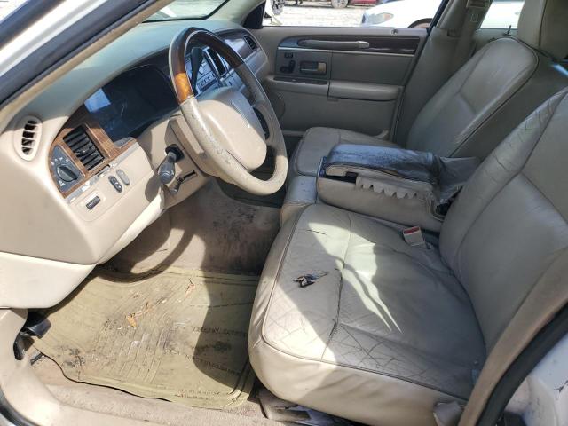 1LNHM83V27Y611880 Lincoln TOWNCAR