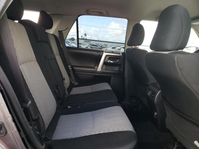 2017 TOYOTA 4RUNNER SR JTEZU5JR0H5155910
