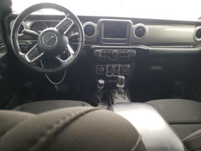 1C4HJXEN3LW172828 Jeep Wrangler Unlimited Sahara
