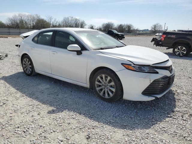 2018 TOYOTA CAMRY L 4T1B11HK1JU073448