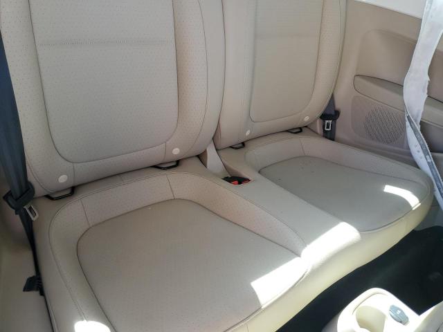 2018 VOLKSWAGEN BEETLE SE - 3VWJD7AT4JM726109