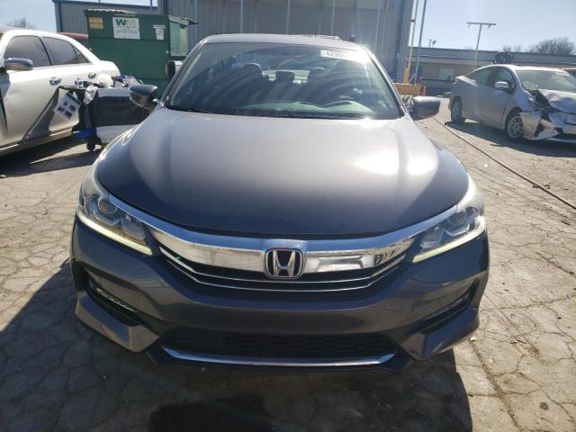 2017 HONDA ACCORD SPO 1HGCR2F51HA033033