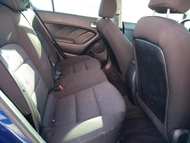 3KPFK4A79JE192857 KIA FORTE LX