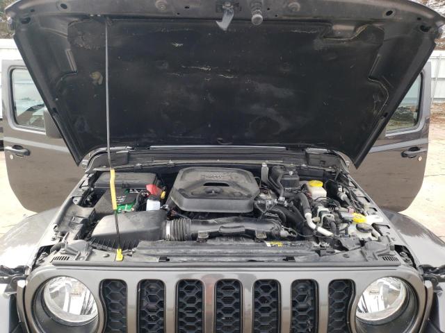 1C4HJXEN3LW172828 Jeep Wrangler Unlimited Sahara